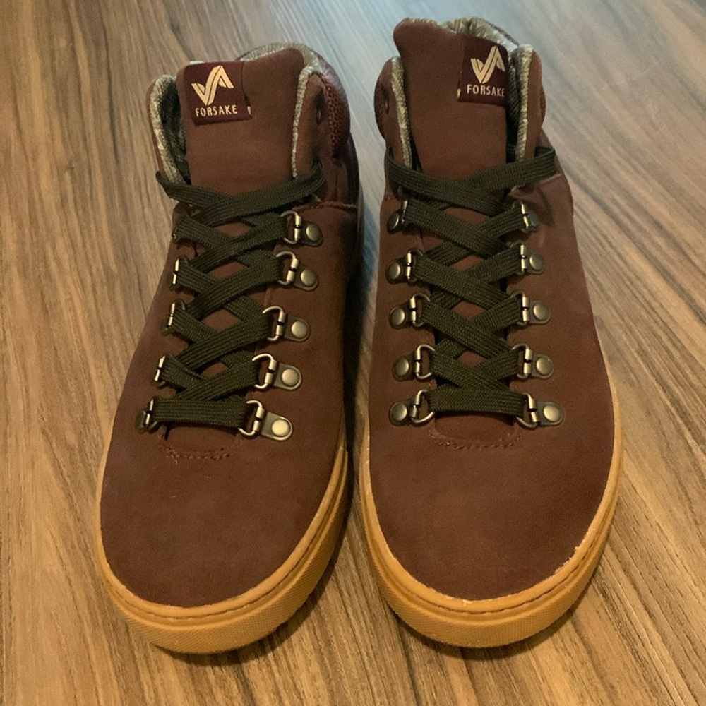 Women’s Forsake boots, size 7.5